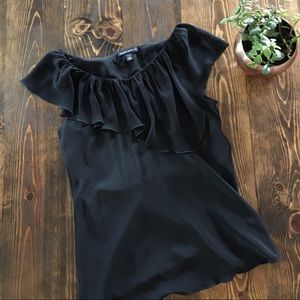 🍌 Banana Republic - Black Silk Blouse